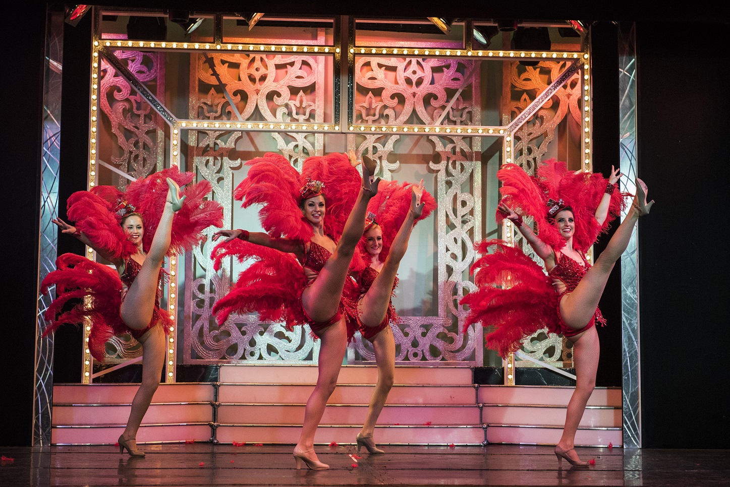 Cromer Pier Show dancers